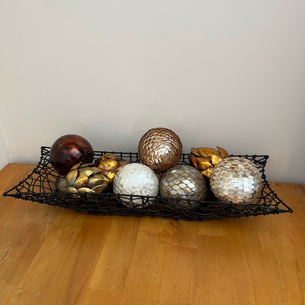 Black Metal Wire Fruit Basket Farmhouse Table Centerpiece Kitchen Decor